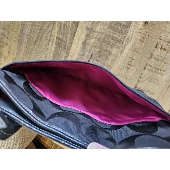 Coach Black Signature Ashley Shoulder Bag F16550 EUC Logo Charm - Picture 9 of 16